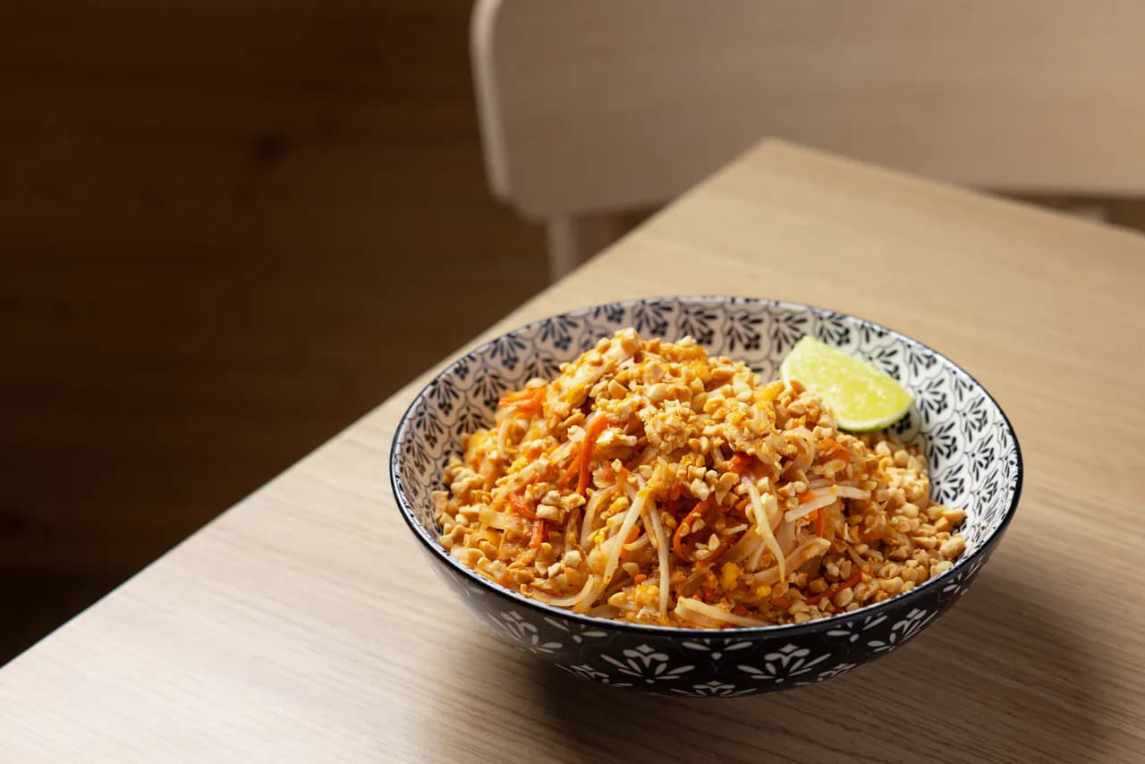 Wok-fired pad thai