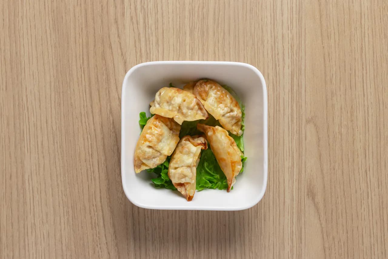 Golden gyoza